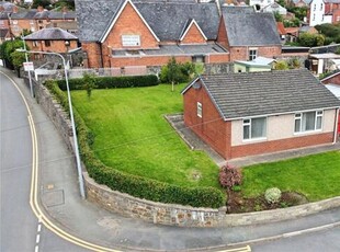 3 Bedroom Bungalow For Sale In Newtown, Powys