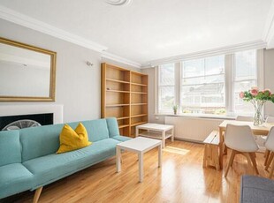 3 Bedroom Flat For Sale In West Hampstead, London