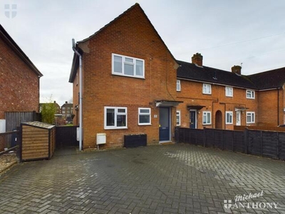 3 Bedroom House Aylesbury Buckinghamshire