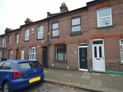 3 Bedroom Terraced House For Sale In Luton, Bedfordshire
