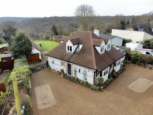 4 Bedroom Detached House For Sale In Longfield, Kent