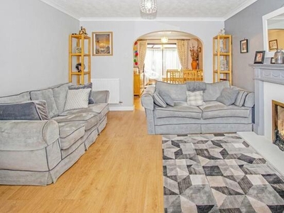 4 Bedroom Detached House For Sale In Whitwick, Leicestershire