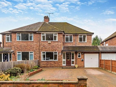 4 Bedroom Semi-detached House For Sale In Croxley Green, Rickmansworth
