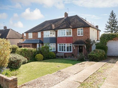 4 Bedroom Semi-detached House For Sale In Fetcham