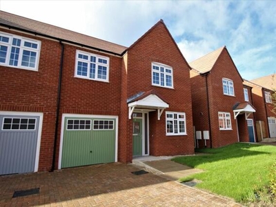4 Bedroom Semi-detached House For Sale In Sandbach, Cheshire
