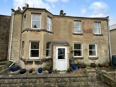 5 Bedroom House Bath Somerset