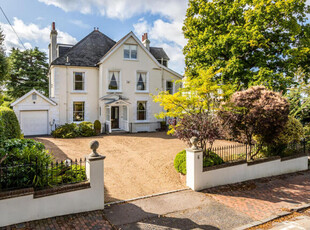 7 Bedroom Detached House For Sale In Tunbridge Wells