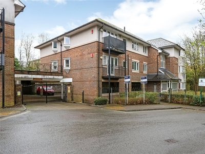 Sarum Road, Winchester, Hampshire, SO22 2 bedroom flat/apartment in Winchester