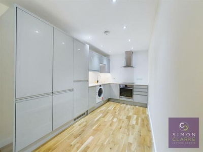 1 Bedroom Apartment For Rent In Barnet