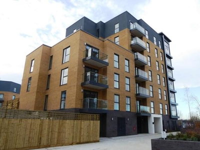 1 Bedroom Apartment For Rent In Padworth Avenue, Reading