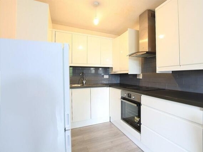 1 Bedroom Apartment For Rent In Staines Road, Hounslow