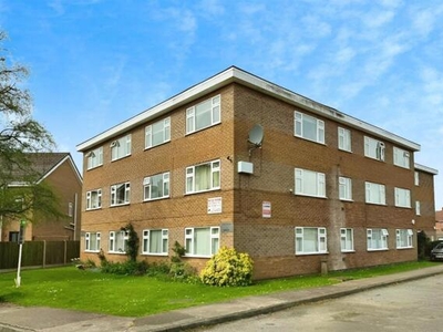 1 Bedroom Apartment For Sale In Norfolk Avenue, Toton