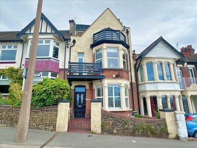 1 bedroom apartment for sale Southend-on-sea, SS9 1EY