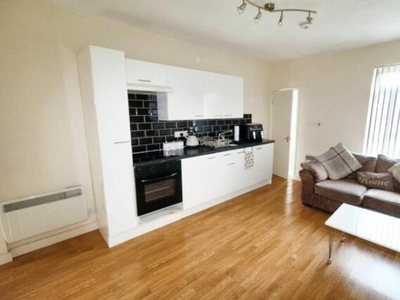 1 Bedroom Flat For Rent In Beeston, Nottingham