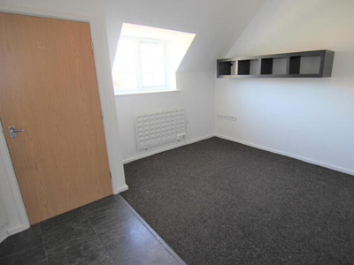 1 Bedroom Flat For Rent In Clarence Street, Stalybridge