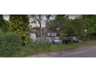 1 Bedroom Flat For Rent In Old Reigate Road, Betchworth