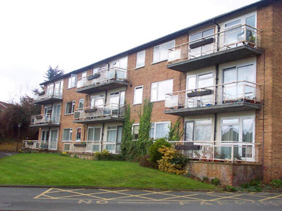 1 Bedroom Flat For Rent In Rectory Road, Sutton Coldfield