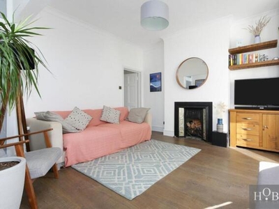 1 Bedroom Flat For Sale In Bowes Park, London