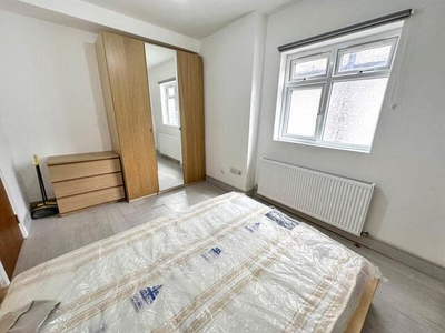 1 Bedroom House Of Multiple Occupation For Rent In Hounslow