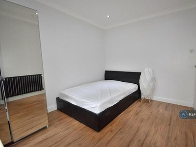 1 Bedroom House Share For Rent In Ilford