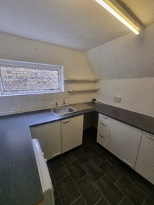 2 Bed Flat, Lincoln Road, PE1