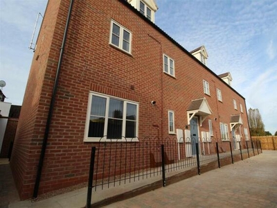 2 Bedroom Apartment For Rent In Spalding