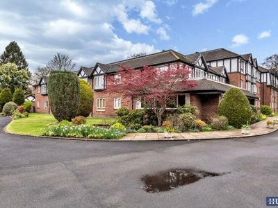 2 Bedroom Apartment For Sale In Barton Road, Worsley