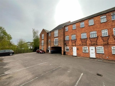 2 Bedroom Apartment For Sale In Market Harborough