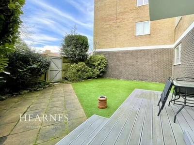 2 Bedroom Apartment For Sale In Meyrick Park, Bournemouth