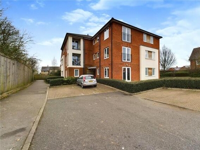 2 Bedroom Apartment For Sale In Reading, Berks