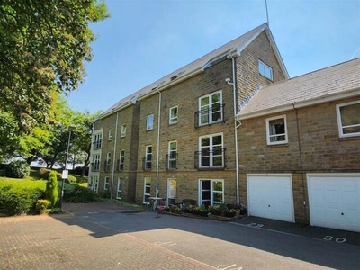2 Bedroom Apartment For Sale In Savile Park, Halifax