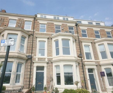 2 Bedroom Apartment For Sale In Tynemouth
