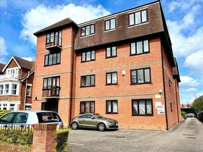 2 bedroom apartment for sale Southend-on-sea, SS0 8NQ