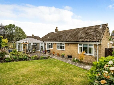 2 Bedroom Bungalow For Sale In Castle Cary