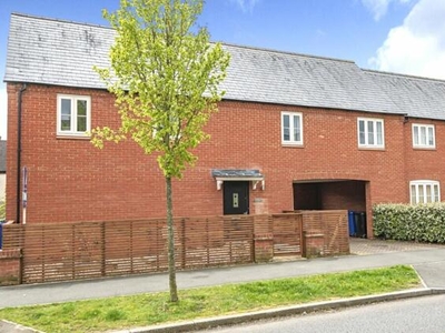 2 Bedroom Coach House For Sale In Brackley