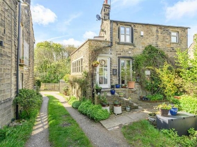 2 Bedroom Detached House For Sale In Holmfirth