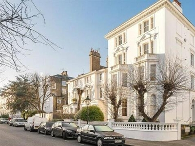 2 Bedroom Detached House For Sale In Kensington