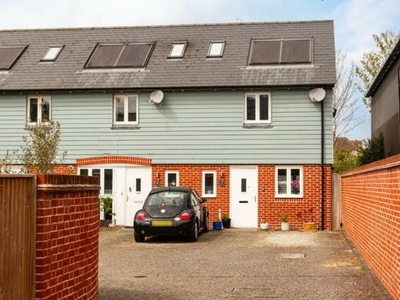 2 Bedroom End Of Terrace House For Sale In Canterbury, Kent