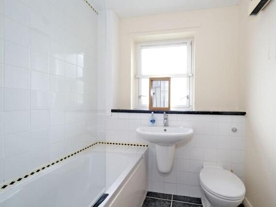 2 Bedroom Flat For Rent In City Centre, Aberdeen