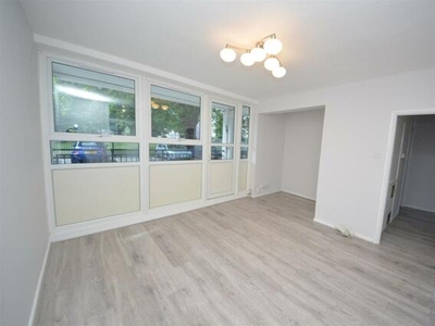 2 Bedroom Flat For Rent In Clarence Gardens