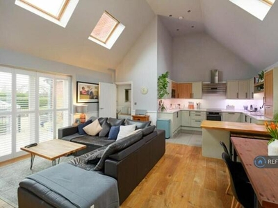 2 Bedroom Flat For Rent In Folkestone