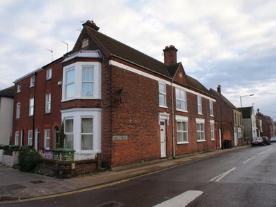 2 Bedroom Flat For Rent In Great Yarmouth, Norfolk