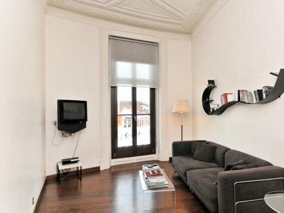 2 Bedroom Flat For Rent In South Kensington, London
