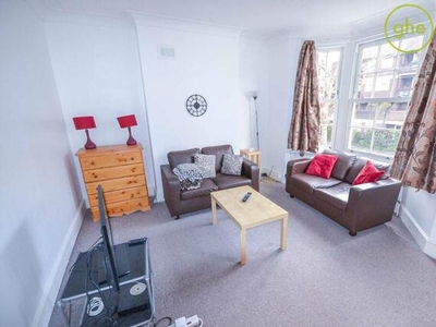 2 Bedroom Flat For Rent In Southwark