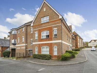 2 Bedroom Flat For Sale In Codmore Hill