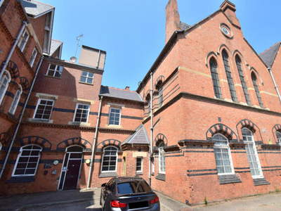 2 Bedroom Flat For Sale In Leicester, Humberstone