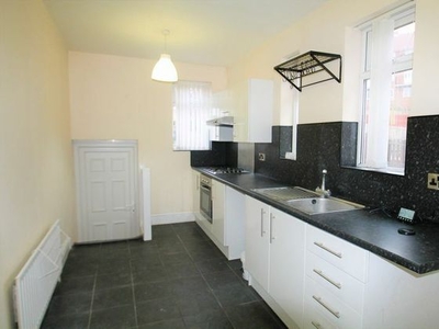 2 bedroom flat to rent Newcastle Upon Tyne, NE6 2EQ