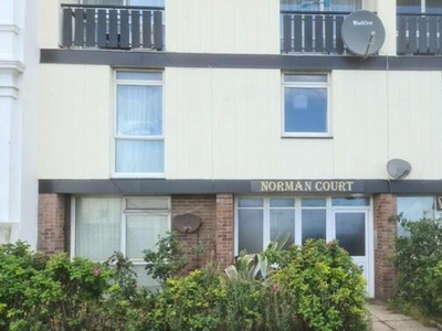 2 Bedroom Ground Floor Flat For Rent In St. Leonards-on-sea, East Sussex