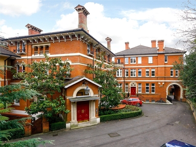 2 bedroom property for sale in The Downs, London, SW20