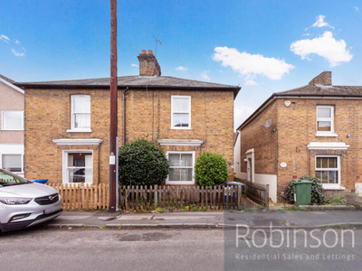 2 Bedroom Semi-detached House For Sale In Maidenhead